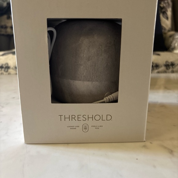 Threshold ultrasonic diffuser.
Message me on instagram.
My instagram NikDanTMC_ - Picture 3 of 6